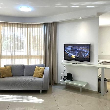 Sunny 3Br Apartment Golf Residence Eilat Exterior photo